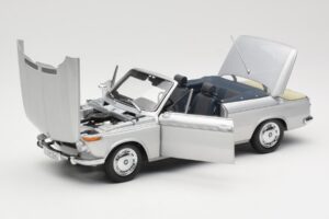 BMW 1600 Cabriolet Silber Minichamps 1:18 80430145819 Metall — Bild 2 von 8