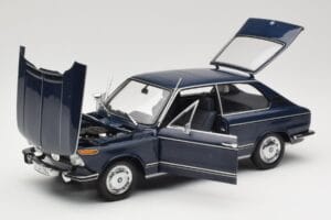 BMW 1600 Touring Blau Minichamps 1:18 80430145823 Metall — Bild 2 von 8