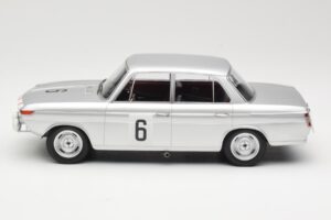 BMW 1800 TiSA #6 J. Munaron / K. Eppelein 24 Hours of Spa 1965 Minichamps 1:18 155652906 Metall — Bild 3 von 6