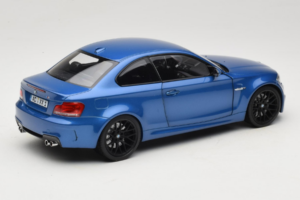 BMW 1M Coupe E82 Blue Metallic Minichamps 1:18 110020025 Metall — Bild 3 von 8