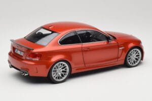 BMW 1M Coupe E82 Sakhir Orange Metallic Minichamps 1:18 110020020 Metall — Bild 3 von 8