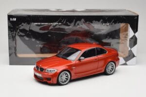 BMW 1M Coupe E82 Sakhir Orange Metallic Minichamps 1:18 110020020 Metall — Bild 8 von 8