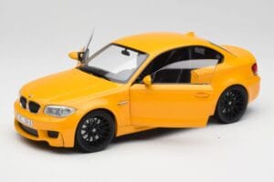 BMW 1M Coupe E82 Gelb Minichamps 1:18 110020026 Metall — Bild 2 von 8