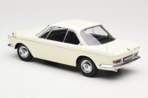 BMW 2000 CS Coupe Creme KK-Scale 1:18 KKDC180121 Metall — Bild 5 von 6