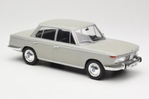 BMW 2000 TI Grau MCG 1:18 MCG18112 Metall — Bild 4 von 6
