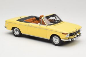 BMW 2002 Cabriolet Hellgrün Minichamps 1:18 80430145820 Metall — Bild 6 von 8