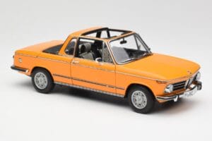 BMW 2002 E10 Cabriolet Colorado Orange AUTOart 1:18 80430300713 Metall — Bild 6 von 8