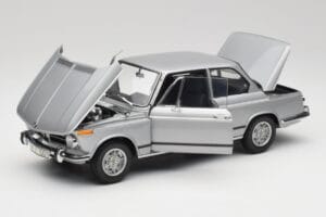 BMW 2002 Tii Polaris Silber AUTOart 1:18 80430146517 Metall — Bild 2 von 8