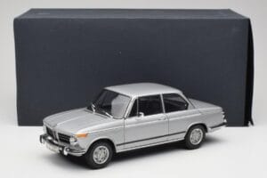 BMW 2002 Tii Polaris Silber AUTOart 1:18 80430146517 Metall — Bild 8 von 8