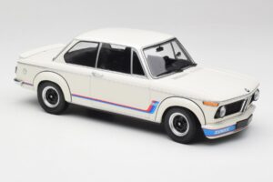 BMW 2002 Tii Turbo Alpine White Minichamps 1:18 155026200 Metall — Bild 4 von 6