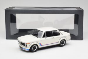 BMW 2002 Tii Turbo Alpine White Minichamps 1:18 155026200 Metall — Bild 6 von 6