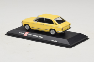 BMW 2002 Touring Gelb Minichamps 1:43 403021115 Metall — Bild 3 von 4