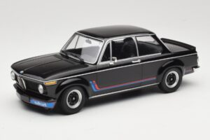 BMW 2002 Turbo Schwarz Minichamps 1:18 155026204 Metall