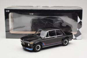BMW 2002 Turbo Schwarz Minichamps 1:18 155026204 Metall — Bild 6 von 6