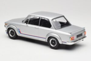 BMW 2002 Turbo E10 Silber Minichamps 1:18 155026201 Metall — Bild 5 von 6