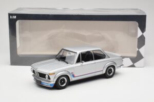 BMW 2002 Turbo E10 Silber Minichamps 1:18 155026201 Metall — Bild 6 von 6