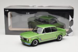 BMW 2002 Turbo Green Metallic Minichamps 1:18 155026206 Metall — Bild 6 von 6