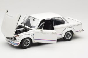 BMW 2002 Turbo E10 Weiß Anson 1:18 30393 Metall — Bild 2 von 8