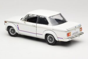 BMW 2002 Turbo E10 Weiß Anson 1:18 30393 Metall — Bild 7 von 8