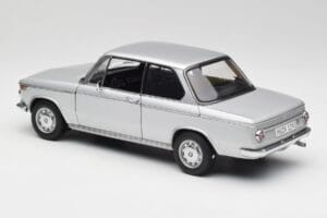 BMW 2002tii Silber AUTOart 1:18 80430151479 Metall — Bild 7 von 8