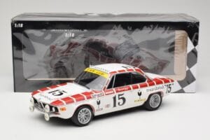 BMW 2800 CS E9 #15 Team Marabout Gaye / S. Braillard 24 Hours of Spa 1972 Minichamps 1:18 155722715 Metall — Bild 6 von 6