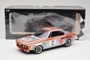 BMW 2800 CS E9 #2 Team Schnitzer J. Fitzpatrick / H. Heyer Winners Grand Prix Touring Cars Nürburgring 1972 Minichamps 1:18 1 — Bild 6 von 6