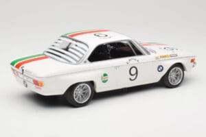 BMW 2800 CS E9 #9 Castrol BMW T. Moorkens / E. Haxhe 24 Hours of Spa 1971 Minichamps 1:18 155712709 Metall — Bild 2 von 6