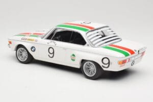 BMW 2800 CS E9 #9 Castrol BMW T. Moorkens / E. Haxhe 24 Hours of Spa 1971 Minichamps 1:18 155712709 Metall — Bild 5 von 6