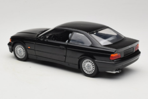 BMW 3 Series E36 Coupe Schwarz UT Models 1:18 BMW009 Metall — Bild 7 von 8