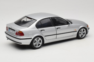 BMW 3 Series E46 Silber UT Models 1:18 80439421535 Metall — Bild 3 von 8