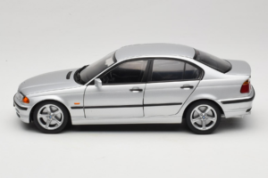 BMW 3 Series E46 Silber UT Models 1:18 80439421535 Metall — Bild 4 von 8