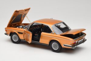 BMW 3.0 CSi E9 Gold Metallic Minichamps 1:18 180029027 Metall — Bild 5 von 8