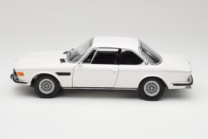 BMW 3.0 CSi E9 Weiß Minichamps 1:18 180029026 Metall — Bild 4 von 8