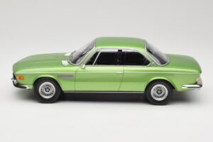 BMW 3.0 CSi E9 Green Metallic Minichamps 1:18 155028034 Metall — Bild 3 von 6