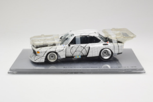 BMW 3.0 CSL Art Car Frank Stella Minichamps 1:18 80430150928 Metall
