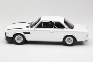 BMW 3.0 CSL E9 Chamonix White Otto 1:18 OT1145 Resin — Bild 3 von 6