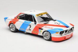 BMW 3.0 CSL E9 #2 Luigi Racing A. de Fierlant / P. Xhenceval Winners 24 Hours of Spa 1975 Minichamps 1:18 155752602 Metall — Bild 4 von 6