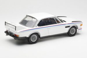 BMW 3.0 CSL E9 Mit Spoiler-Set Weiß Minichamps 1:18 180029021 Metall — Bild 3 von 8