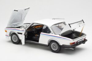 BMW 3.0 CSL E9 Mit Spoiler-Set Weiß Minichamps 1:18 180029021 Metall — Bild 5 von 8