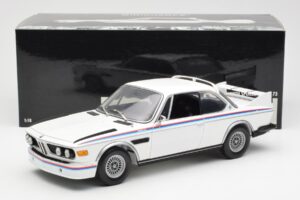 BMW 3.0 CSL E9 Mit Spoiler-Set Weiß Minichamps 1:18 180029021 Metall — Bild 8 von 8