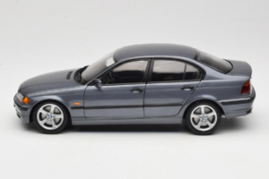 BMW 318i E46 Grey Metallic Händler Edition UT Models 1:18 80430028459 Metall — Bild 4 von 8