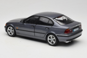 BMW 318i E46 Grey Metallic Händler Edition UT Models 1:18 80430028459 Metall — Bild 7 von 8