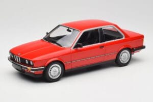 BMW 323i E21 Rot Minichamps 1:18 155026000 Metall