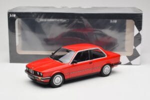 BMW 323i E21 Rot Minichamps 1:18 155026000 Metall — Bild 6 von 6