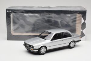 BMW 323i E21 Silber Minichamps 1:18 155026001 Metall — Bild 6 von 6