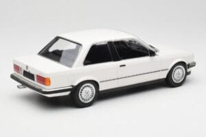 BMW 323i E21 Weiß Minichamps 1:18 155026005 Metall — Bild 2 von 6
