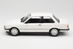 BMW 323i E21 Weiß Minichamps 1:18 155026005 Metall — Bild 3 von 6