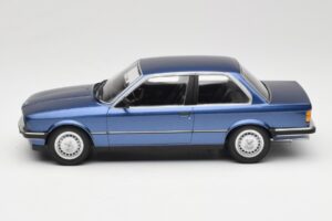BMW 323i E30 Blue Metallic Minichamps 1:18 155026002 Metall — Bild 3 von 6