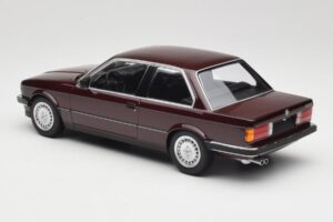BMW 323i E30 Dark Red Metallic Minichamps 1:18 155026007 Metall — Bild 5 von 6