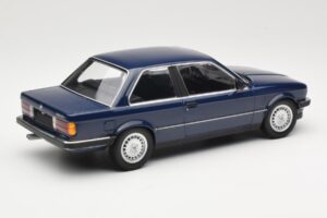 BMW 323i E30 Saturn Blue Minichamps 1:18 155026009 Metall — Bild 2 von 6